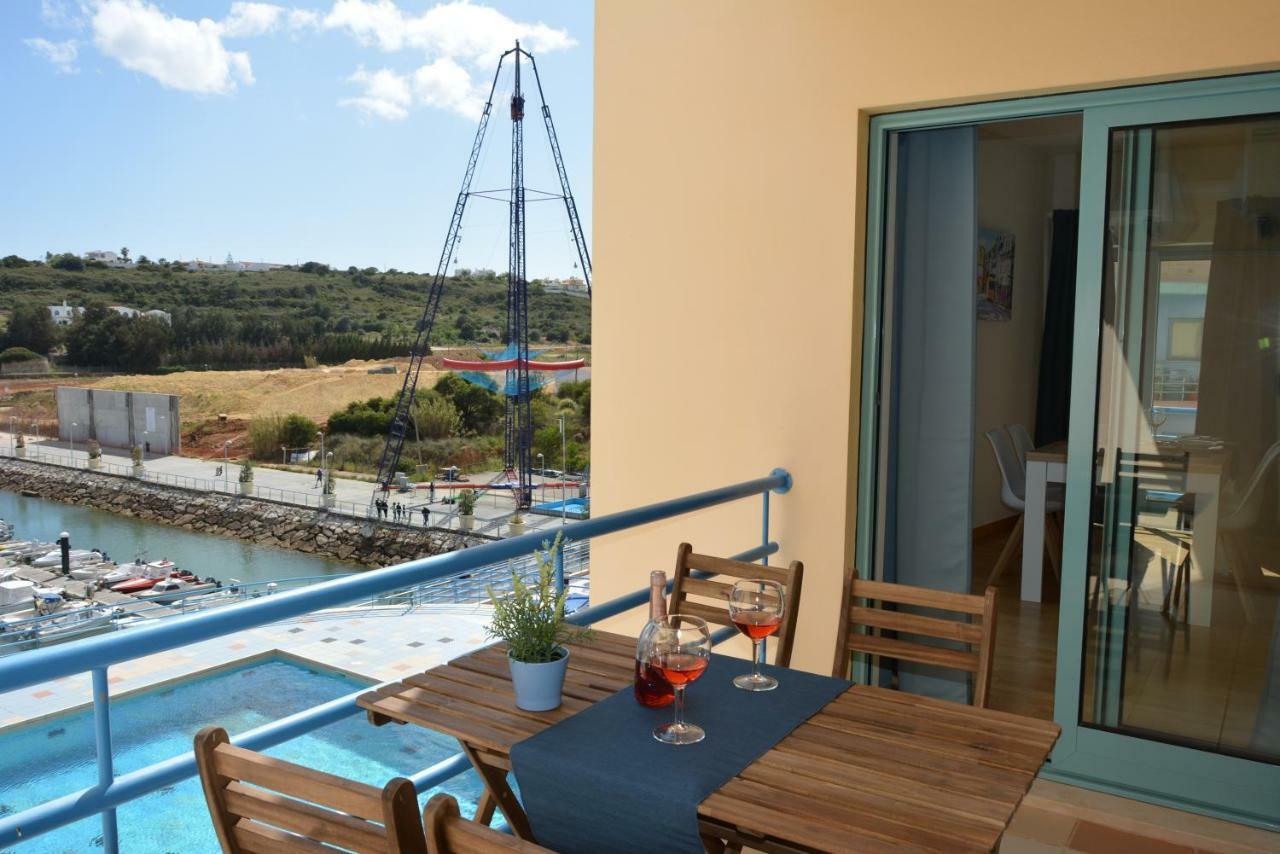 Stunning Apartment With Marina Views Albufeira Eksteriør bilde